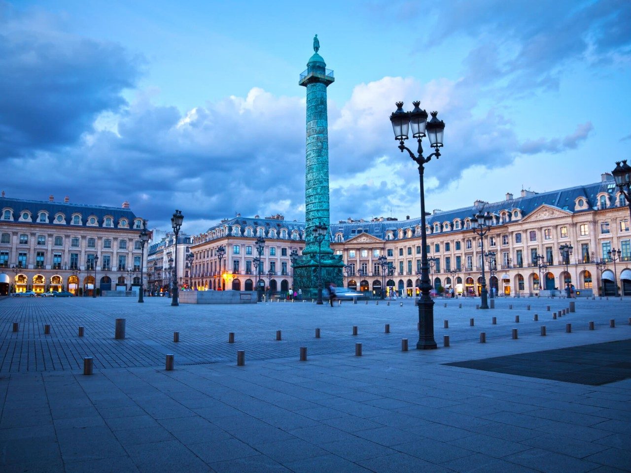 Place-Vendome-paris-things-to-do-thinkstock.jpg