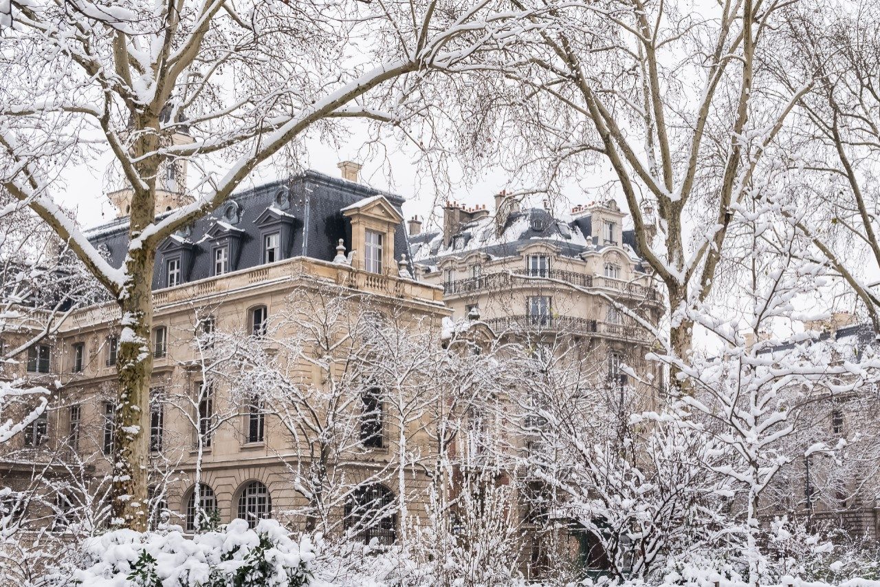 Boulevard Voltaire, Paris, in snow