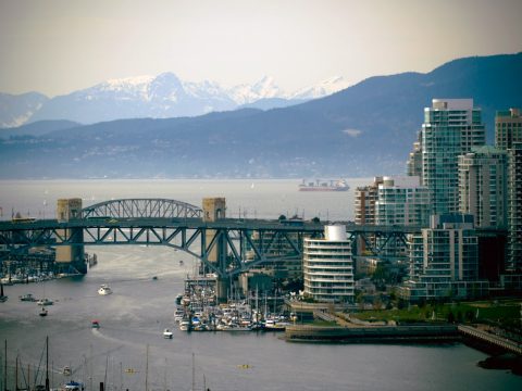 vancouver-harbour-tour-things-to-do-vancouver-guide-thinkstock.jpg