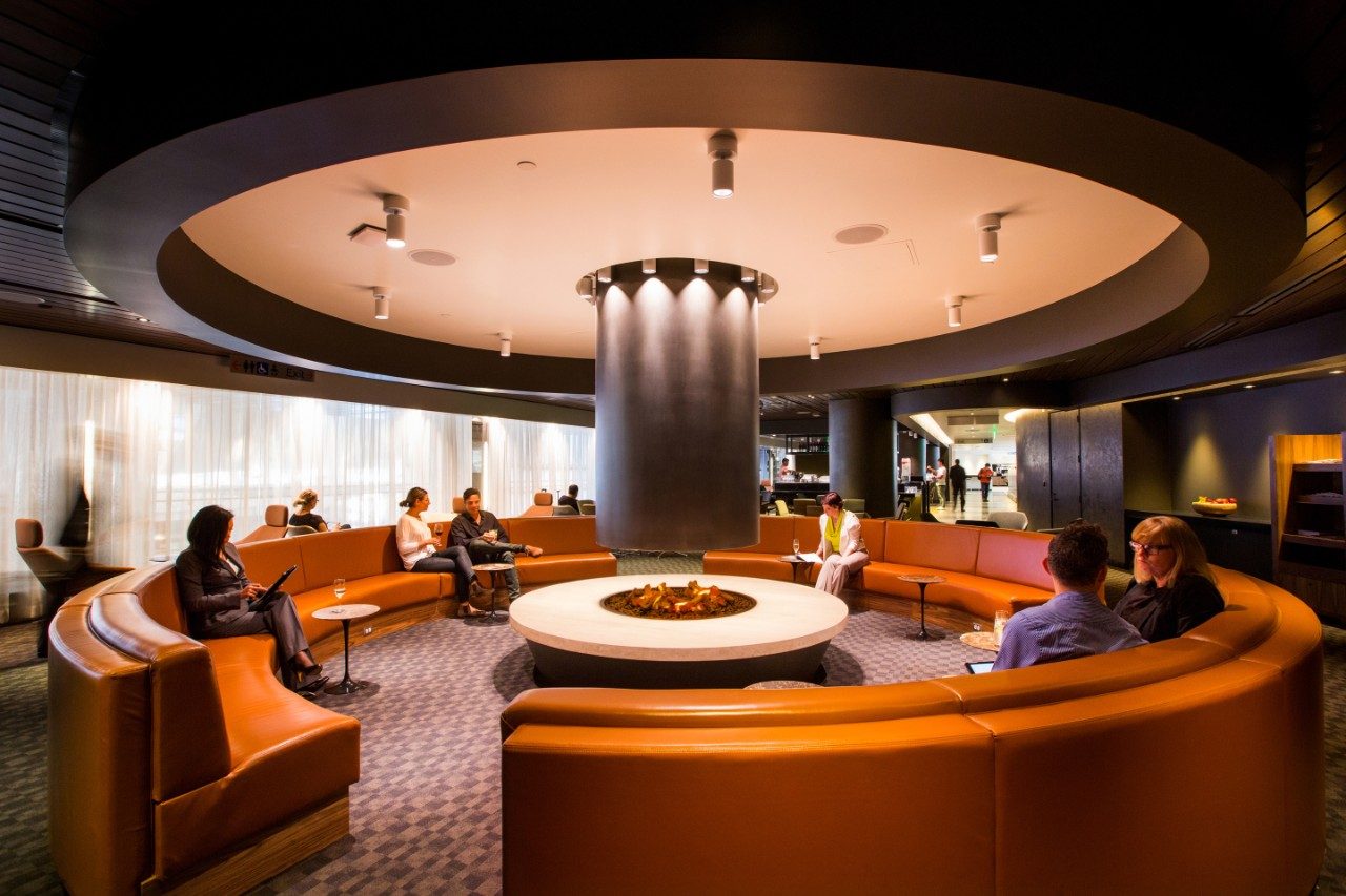 Los Angeles Qantas Business Lounge